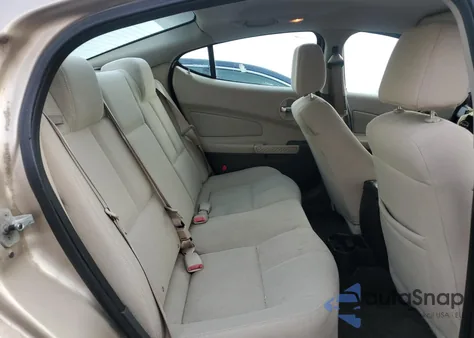 2005 Pontiac Grand Prix from USA, damaged, VIN 2G2WP522751343213